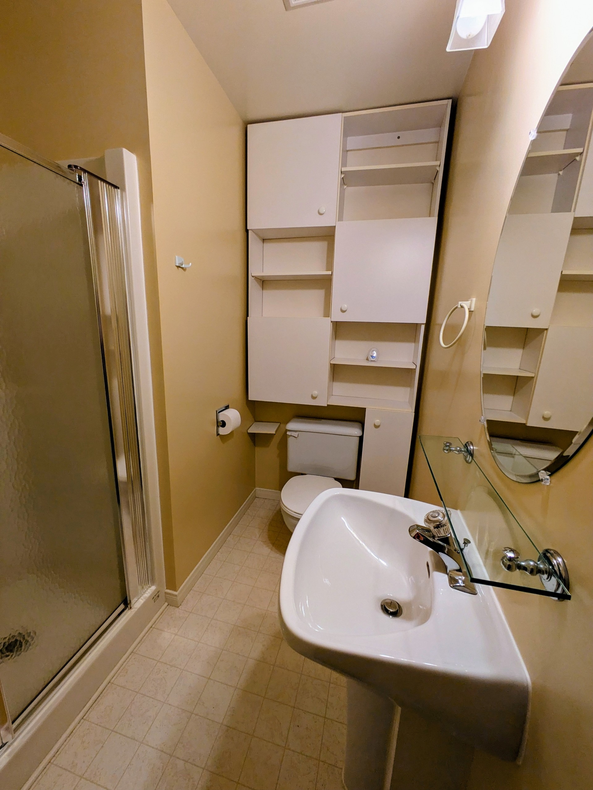 2nd Bathroom